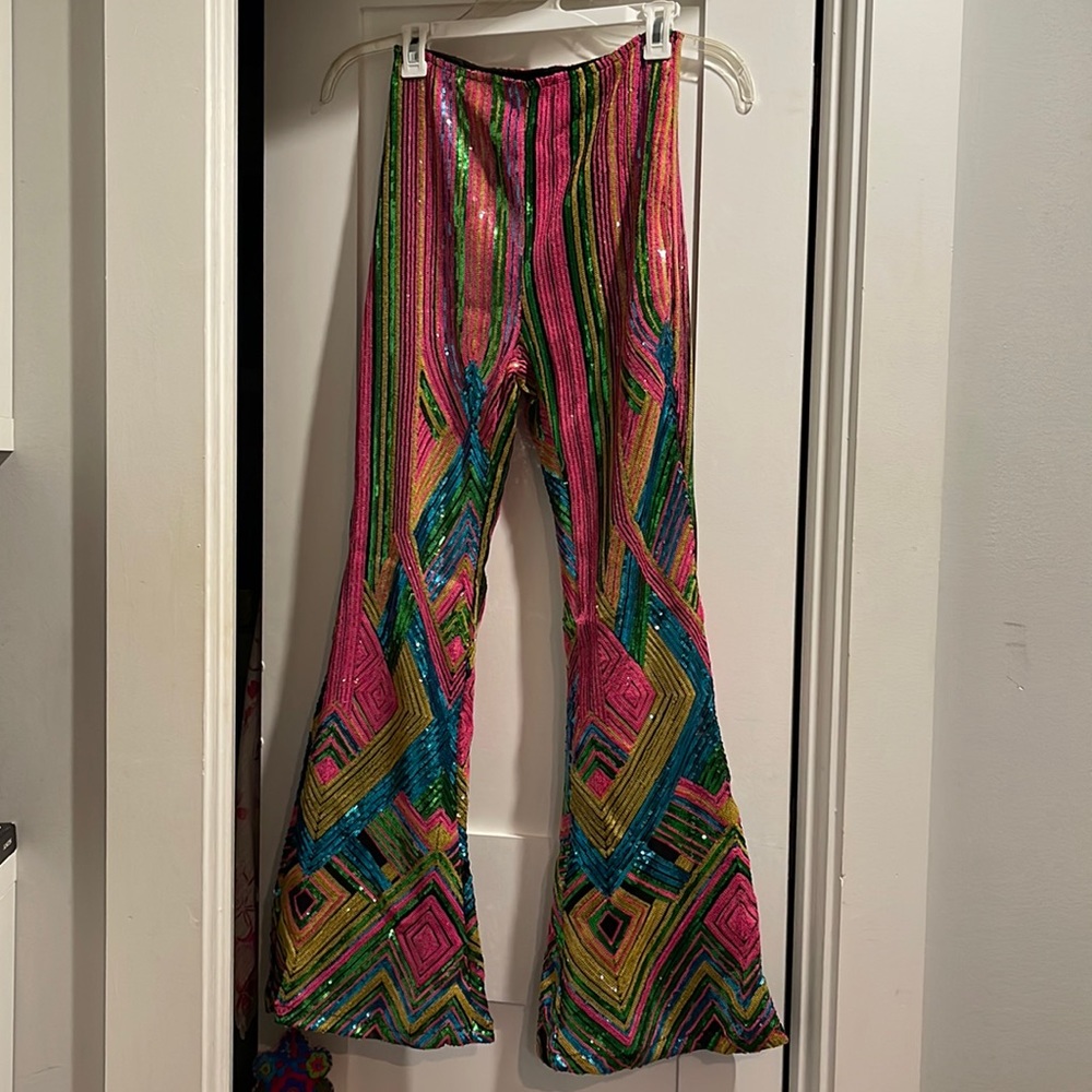 <<Sequin•Flares>>